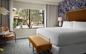 Hotel Solea, Autograph Collection